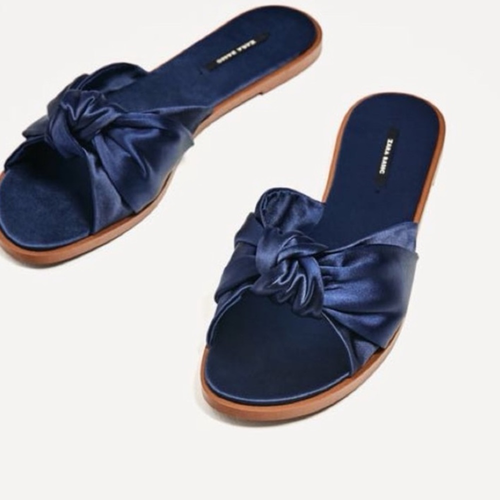 Zara satin knot slides